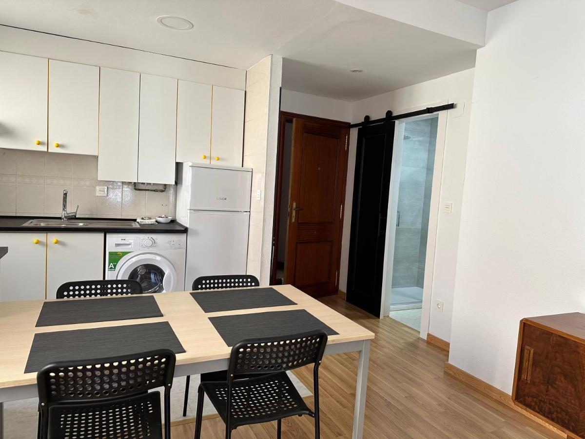 Apartamentos Dos Torres Hobbiton - En el corazón de la ciudad Saragoça Exterior foto